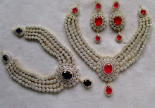 C.Z Studded Imitation Metal Jewellery Necklace Set