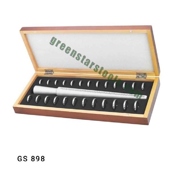 FINGER SIZES GAUGE and RING STICK SET IN WOODEN BOX