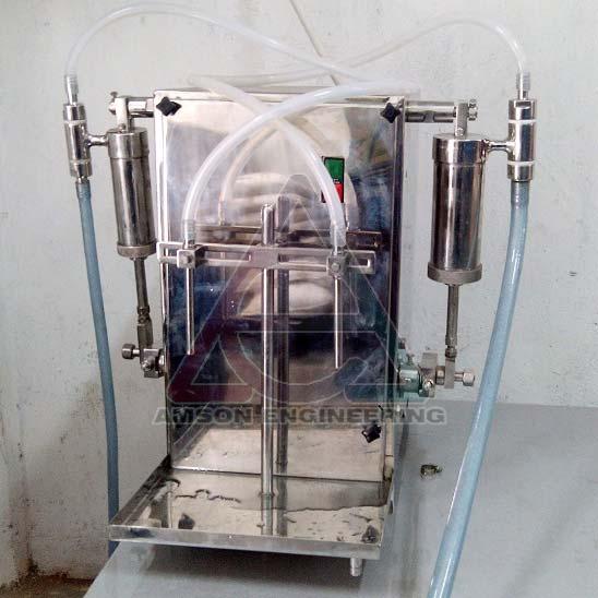 Semi Automatic Volumetric Liquid Filling Machine, Power : 15Kw