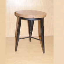 Metal Modern Bar stool, Size : customised