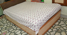 Yogesh international 100% Cotton Hand Made Bed Sheet, Style : Plaid