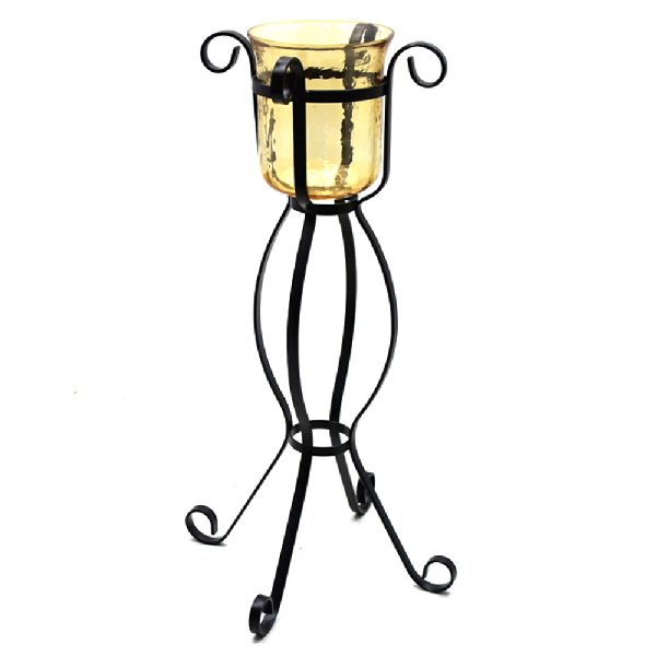 HURRICANE LAMP WITH IRON METAL STAND