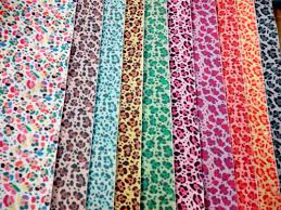 Printed Stylish Non Woven Fabric, Feature : Moisture Proof, Recyclable