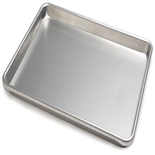 Metal Trays and Bakeware