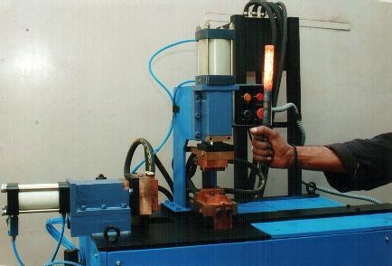 Automatic Continuous Rod Heating Machine, for Lamination, Pesting, Pressing, Voltage : 110v