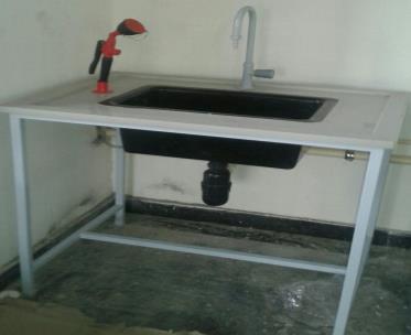 PP Sink Table Assembly