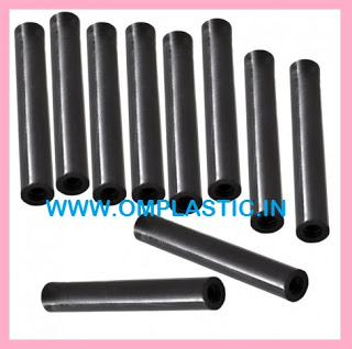 Plastic spacer