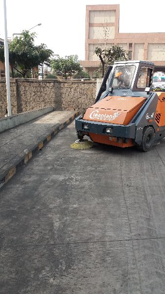 Best Road Sweeping Machine