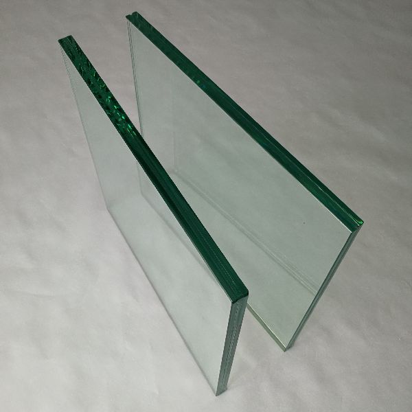 Hot bent laminated glass