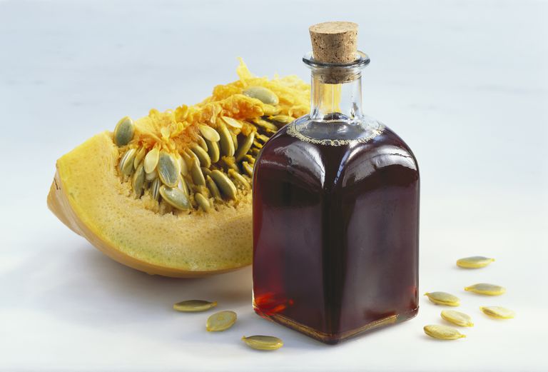 Organic Pure Pumpkin Seed Oil, for Medicine, Packaging Type : Glass Bottels