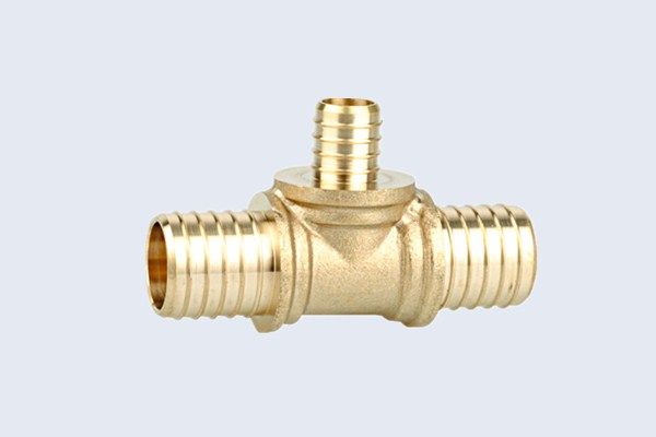 REDUCED BRASS TEE HOSE FITTING