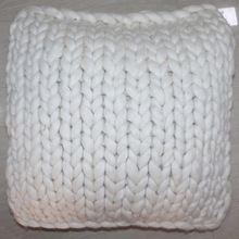 HILTEX 100% Merino Wool Knitted Pillows, Technics : Handmade