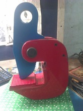 PANCHAL PRODUCTION Plate Lifting Hook, Color : Red