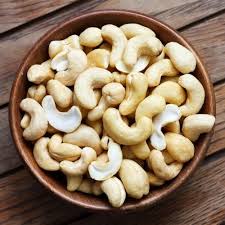 Natural Cashew Nuts, for Snacks, Sweets, Packaging Type : Pouch, Pp Bag, Sachet Bag