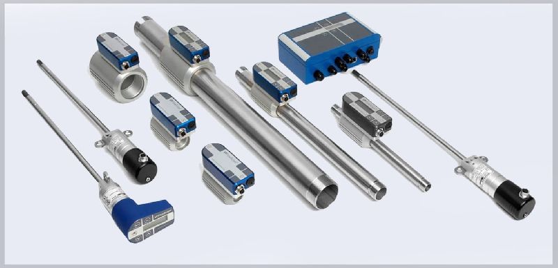 DIGITAL FLOW METER FOR COMPRESSED AIR