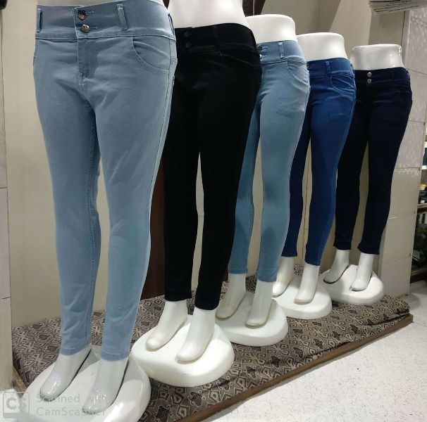 Basic ladies jeans
