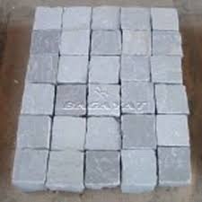 Non Polished Kandla Grey Cobbles, for Floor, Feature : Attractive Look, Durable, Easy To Fit, Fine Finish