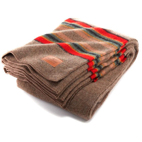 Checked Woolen Blankets, Feature : Comfortable, Dry Cleaning, Easily Washable, Embroidered