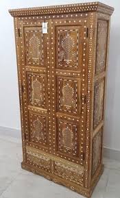 Single Door Iron Polished Almirah, Features : Alluring Patterns, Superior Finished