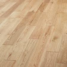 Non Polished Plain wooden flooring, Feature : Accurate Dimension, High Strength, Quality Tested, Termite Proof