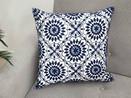 Rectanglar Cotton Cushions, for Home, Hotel, Style : Common