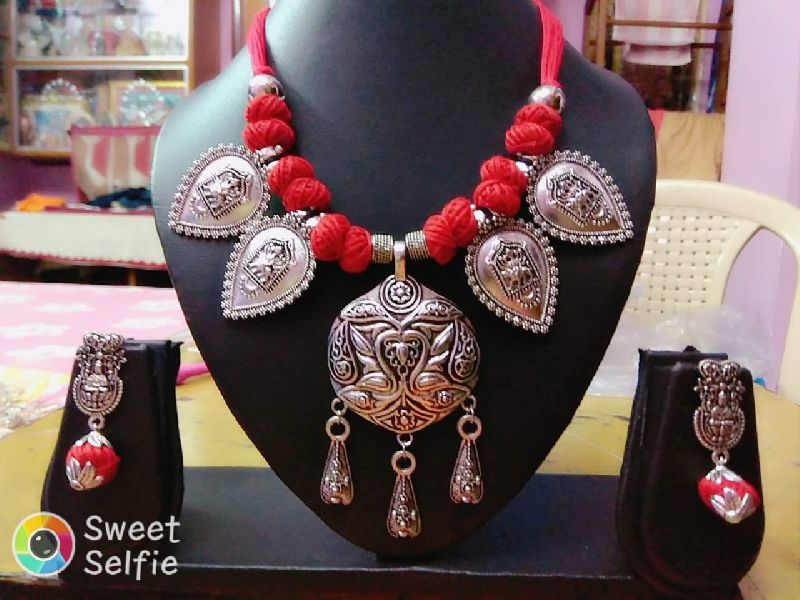 Designer Handmade Necklace set