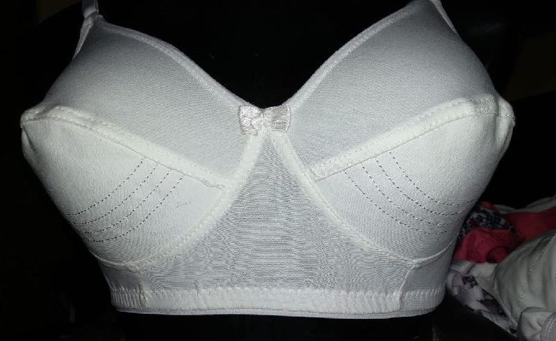 White Cotton Bra, Size : 28, 30, 32, 34, 36, 38, Feature : Comfortable,  Stretchable at Rs 60 / Piece in Delhi