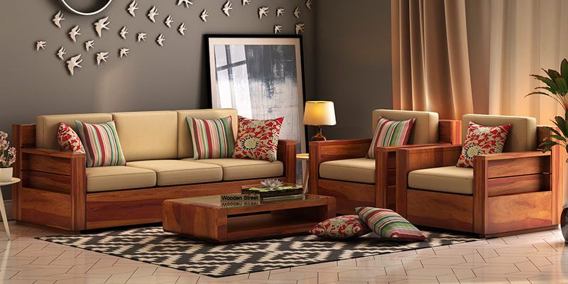 Polished Wooden Sofa Set For Home
