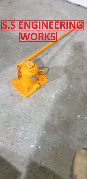 Hydraulic Jack For Railway Track Use, Feature : Durable, Fine Finishing, High Strength