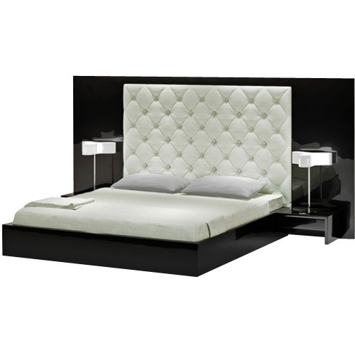 Rectangular Polished Wooden double bed