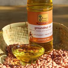 Common groundnut oil, for Cooking, Cosmetic, Medicines, Packaging Type : Plastic Bottle, Plastic Can