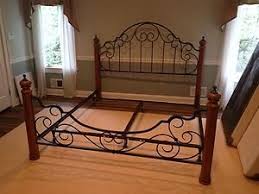 Bed Fancy Iron Grill