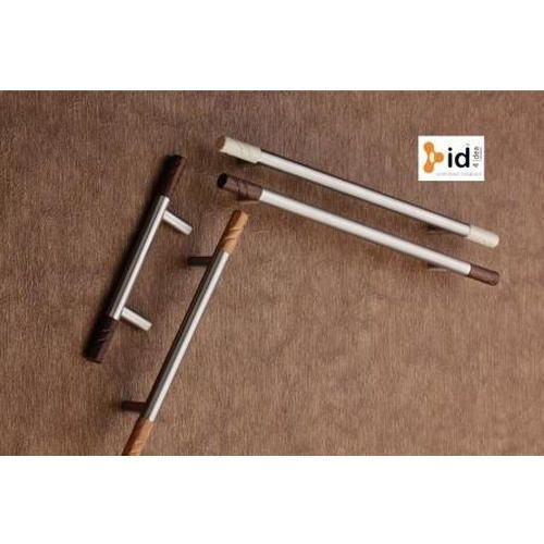 Polished Standard Design Door Handle, Feature : Durable, Fine Finished, Perfect Strength, Rust Proof