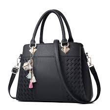 Checked Leather Ladies Hand Bag, Closure Type : Snap, Zipper