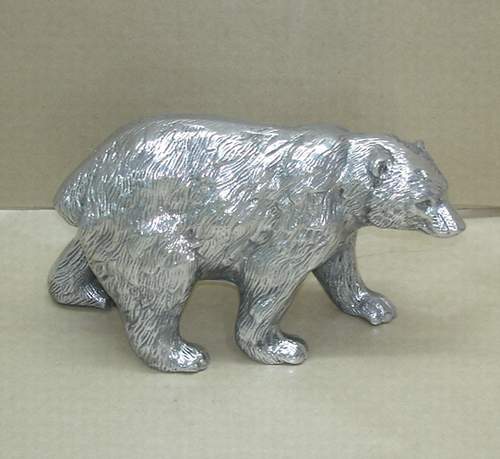 Polished Aluminium Casted Bear Statues, for Garden, Home, Office, Shop, Style : Antique
