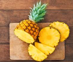 Fresh Pineapple, for Food, Juice, Snacks
