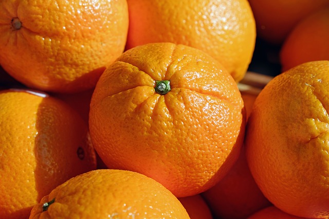 Organic Fresh Orange, for Jam, Juice, Snack, Taste : Sweet