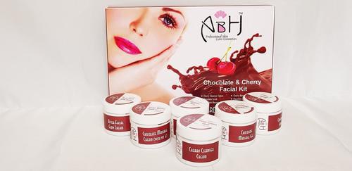 Chocolate & Cherry Facial Kit, Shelf Life : 36 Months