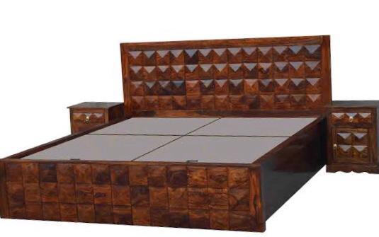 Polished Solid wood sheesham Bed, for Home, Hotel, Restaurant, Size : Multisize