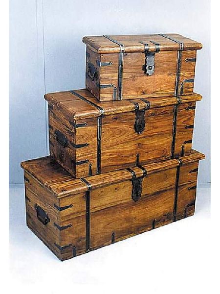 wooden trunk box in set of 3