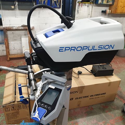ePropulsion Navy 6.0 9.9HP Electric Outboard motor