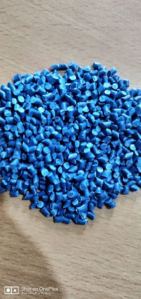 Oval Milky Blue PP Plastic Granules, for Injection Molding