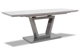 Aluminum Dining table, for Cafe, Hotel, Restaurant, Feature : Eco-Friendly, Shiney, Stocked, Stylish Look