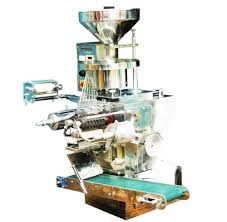 Fully automatic track packing machine