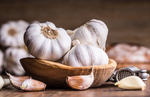 Organic Natural Garlic, for Cooking, Packaging Type : Plastic Packet