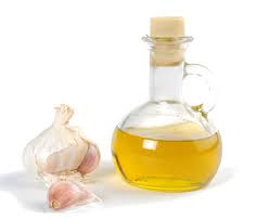 Garlic Oil, for Ayurvedic, Foods, Packaging Type : Plastic Bottle