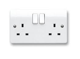 Ceramic socket outlets, for Home Use, Plug Use, Power Supply, Feature : 4 Times Stronger, Good Quality