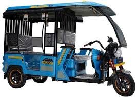 Battery Aluminium electric rickshaw, Certification : CE Certified