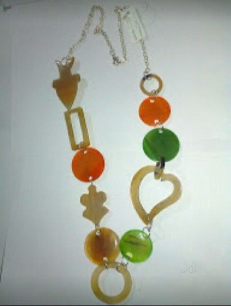 Resin necklace, Style : Chains
