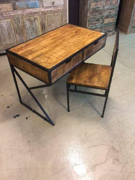 Iron wooden table and chair